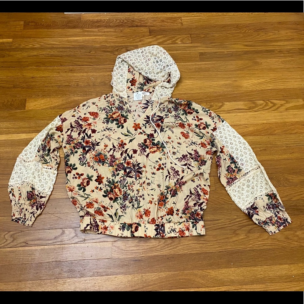 ENTRO floral long sleeve hooded shirt